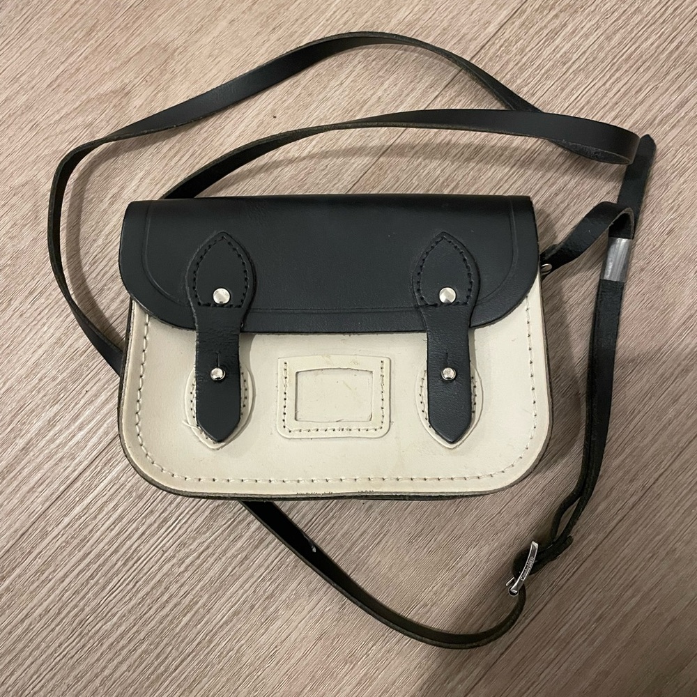 Cambridge satchel crossbody bag